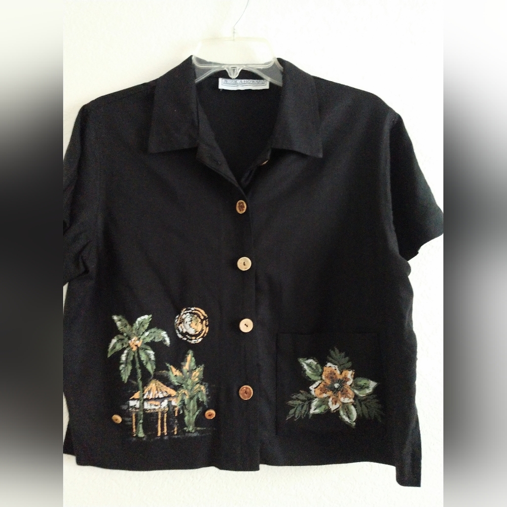 Cute Vintage Black Painted Camp Shirt Short Sleeve by Jessica Howard Size MP